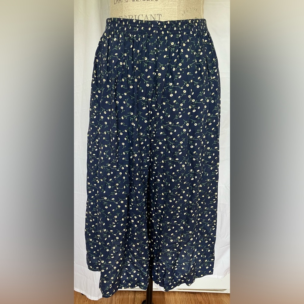 Blair Boutique Vintage Women’s Palazzo Pants in Navy Daisy Sz L